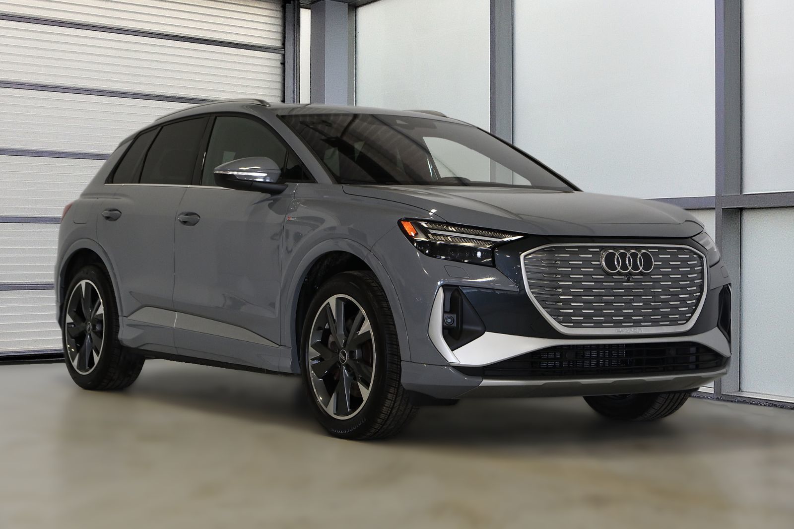 2022 Audi Q4 e-tron in St-Bruno, Quebec