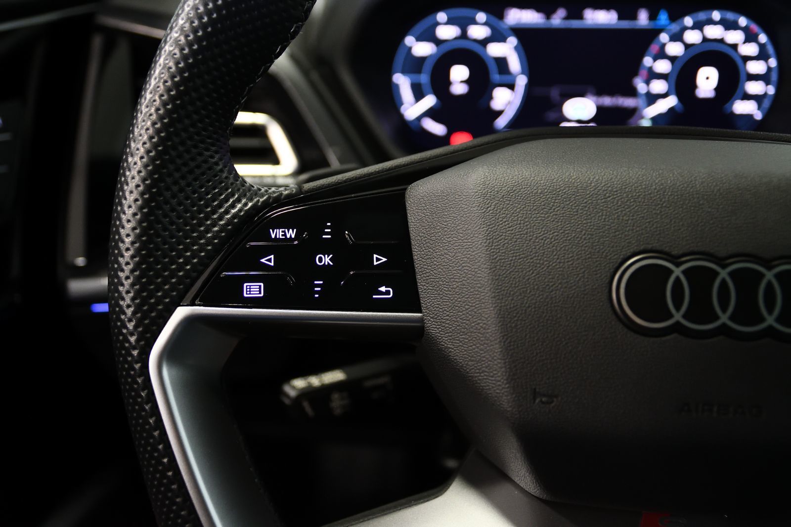 2022 Audi Q4 e-tron in St-Bruno, Quebec