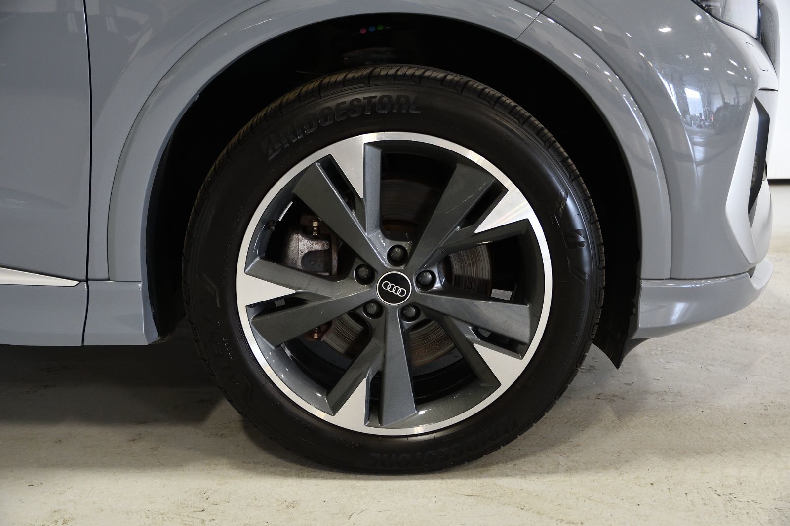 2022 Audi Q4 e-tron in St-Bruno, Quebec