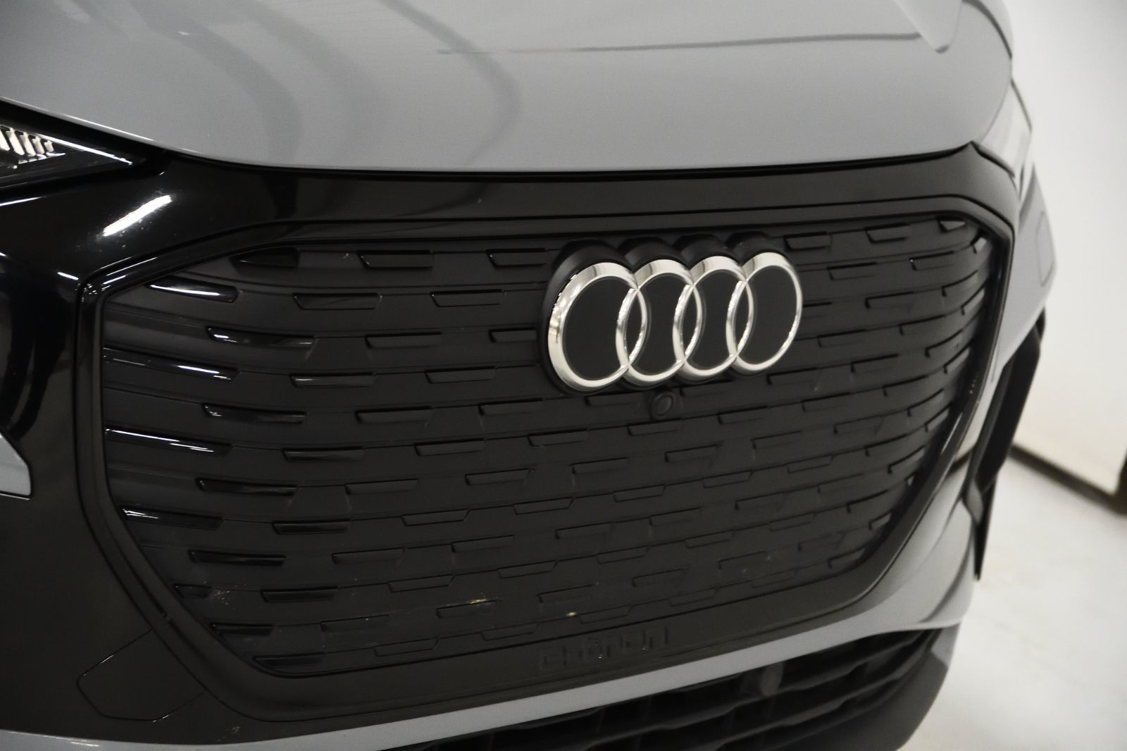 2022 Audi Q4 e-tron in St-Bruno, Quebec