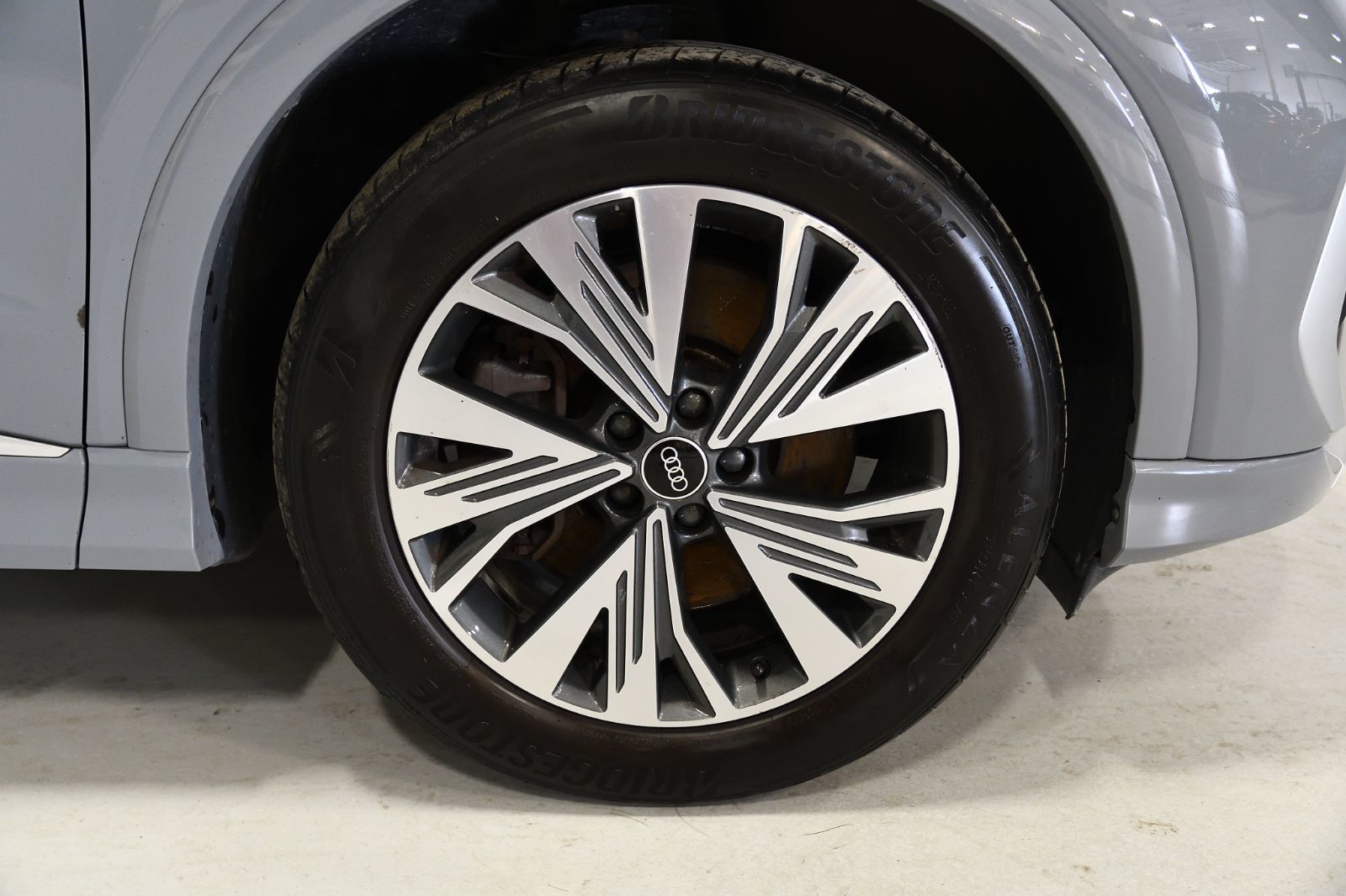 2022 Audi Q4 e-tron in St-Bruno, Quebec