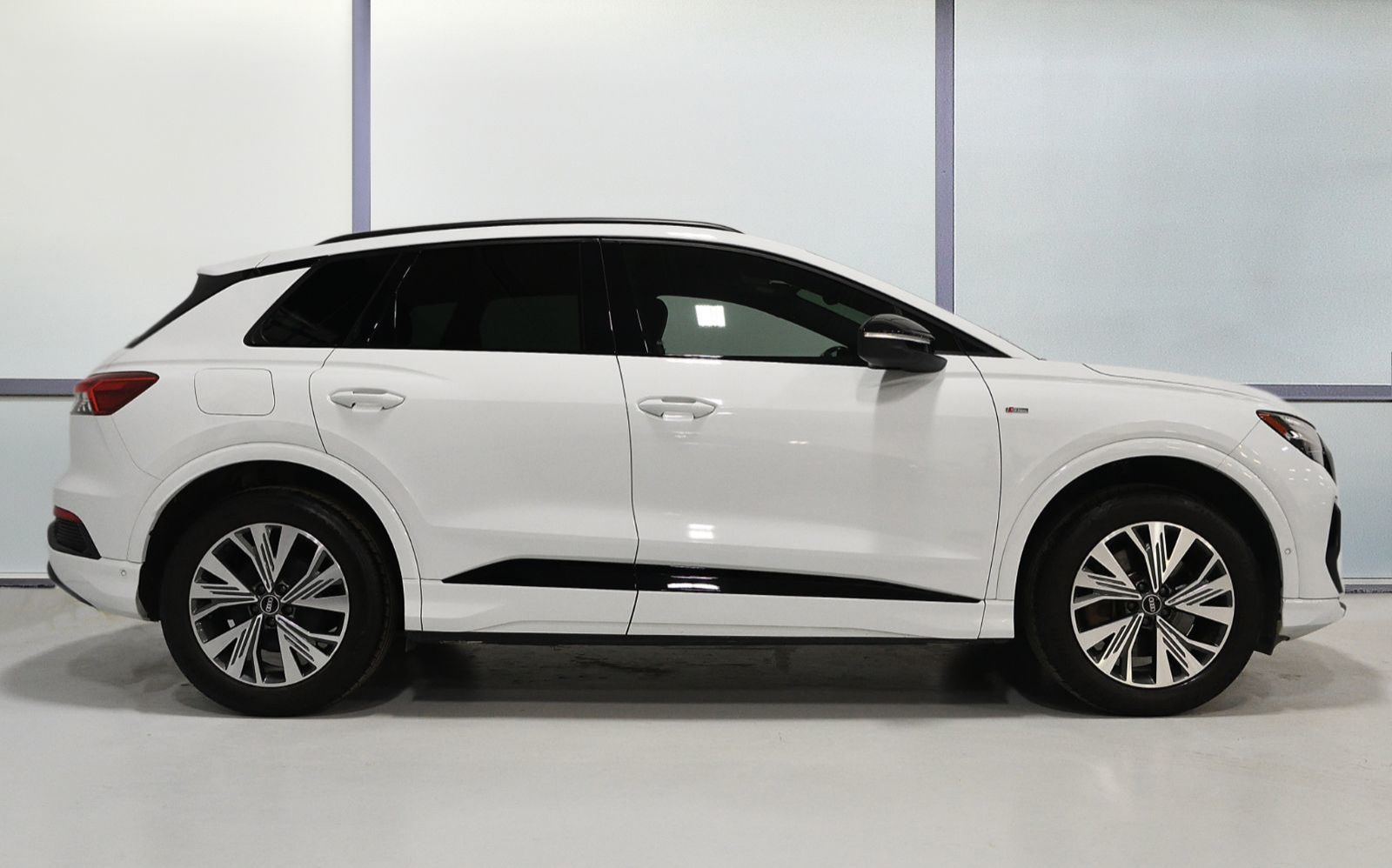 2023 Audi Q4 e-tron in St-Bruno, Quebec