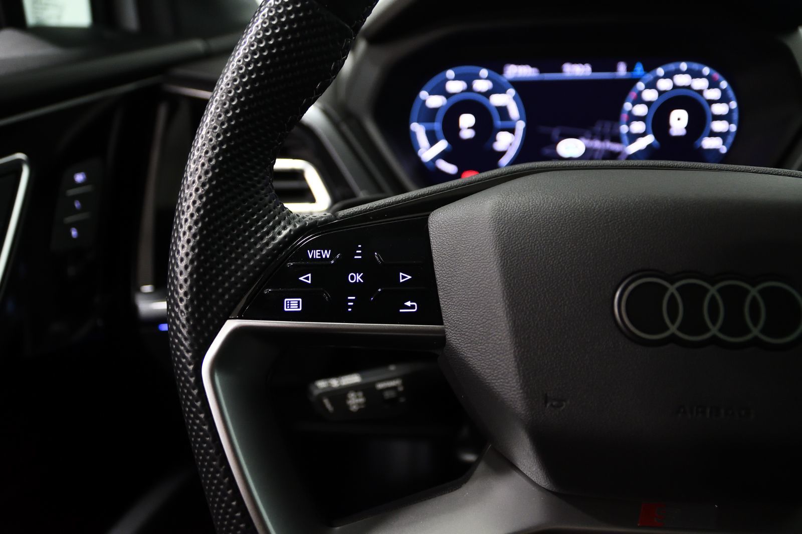 2023 Audi Q4 e-tron in St-Bruno, Quebec