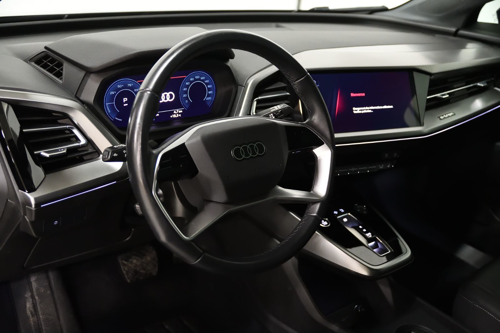 Audi Q4 e-tron  2024 à St-Bruno, Québec