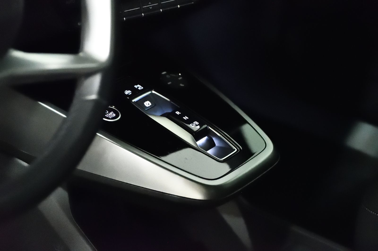 Audi Q4 e-tron  2024 à St-Bruno, Québec