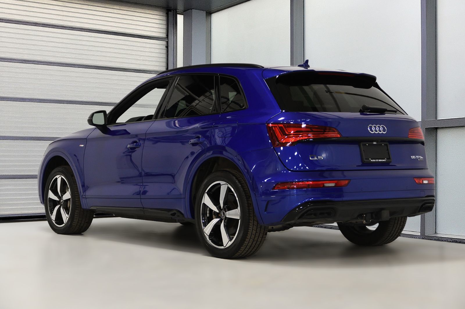 Audi Q5 TFSI e  2023 à St-Bruno, Québec