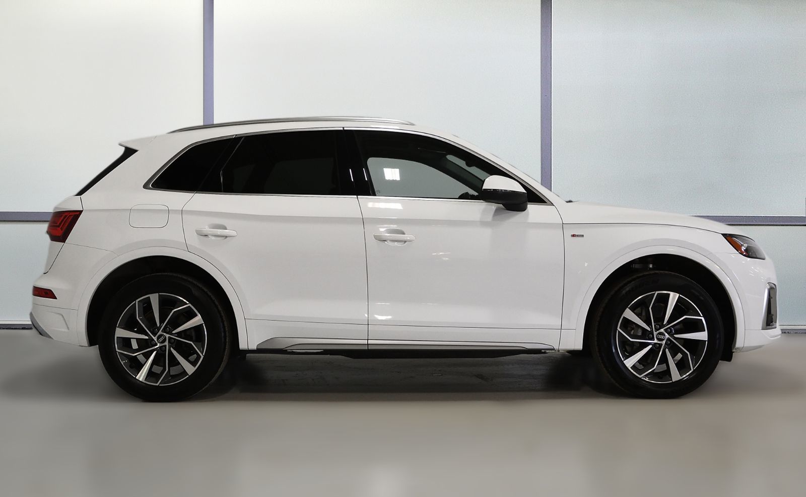 Audi Q5  2021 à St-Bruno, Québec