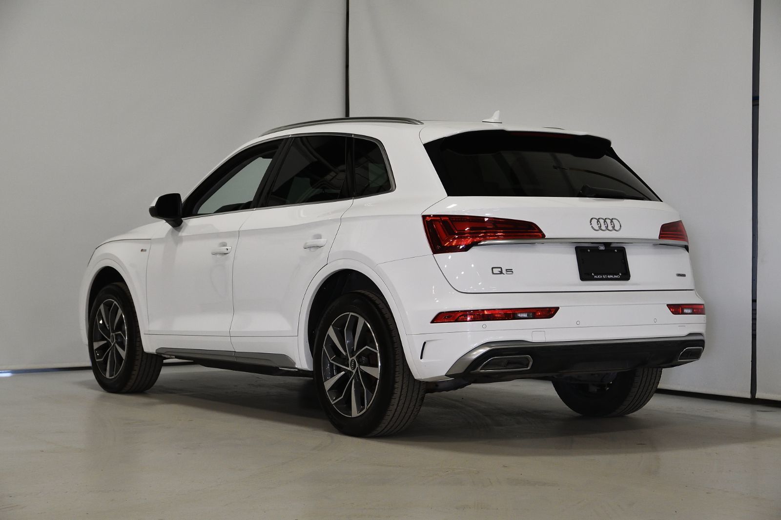 Audi Q5  2021 à St-Bruno, Québec