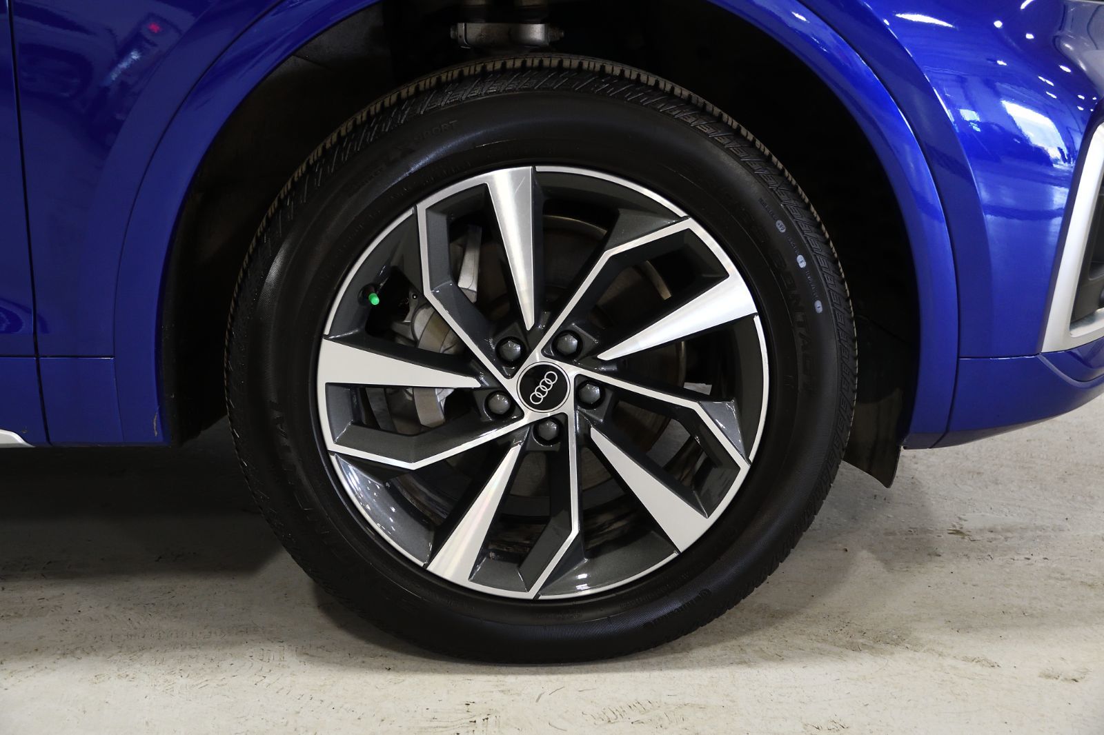 2021 Audi Q5 in St-Bruno, Quebec