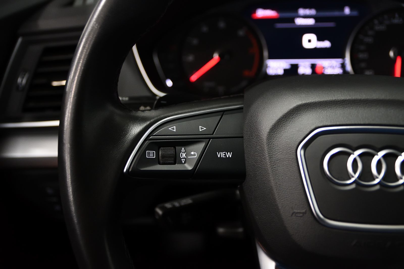 2021 Audi Q5 in St-Bruno, Quebec