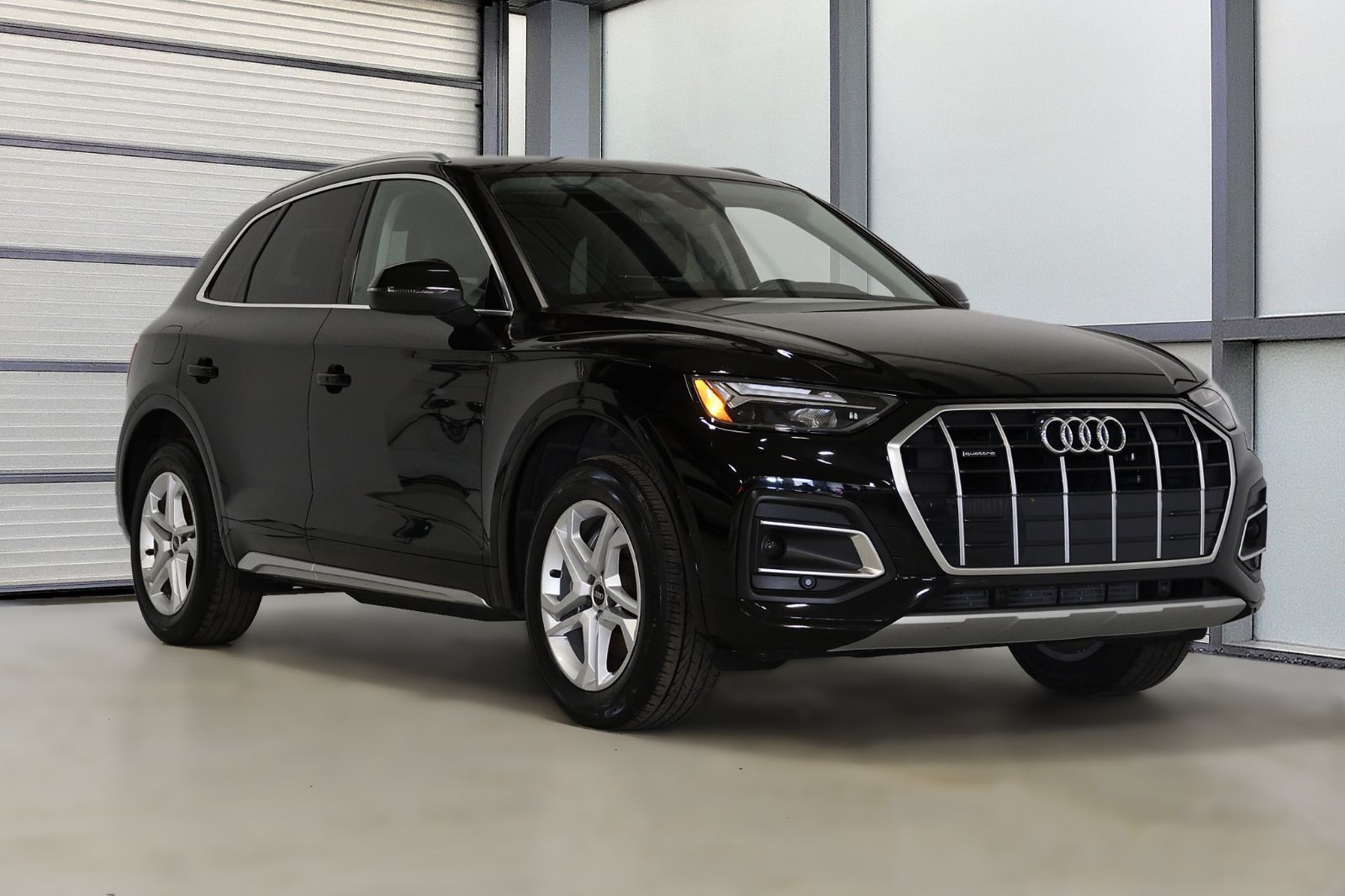 2021 Audi Q5 in St-Bruno, Quebec