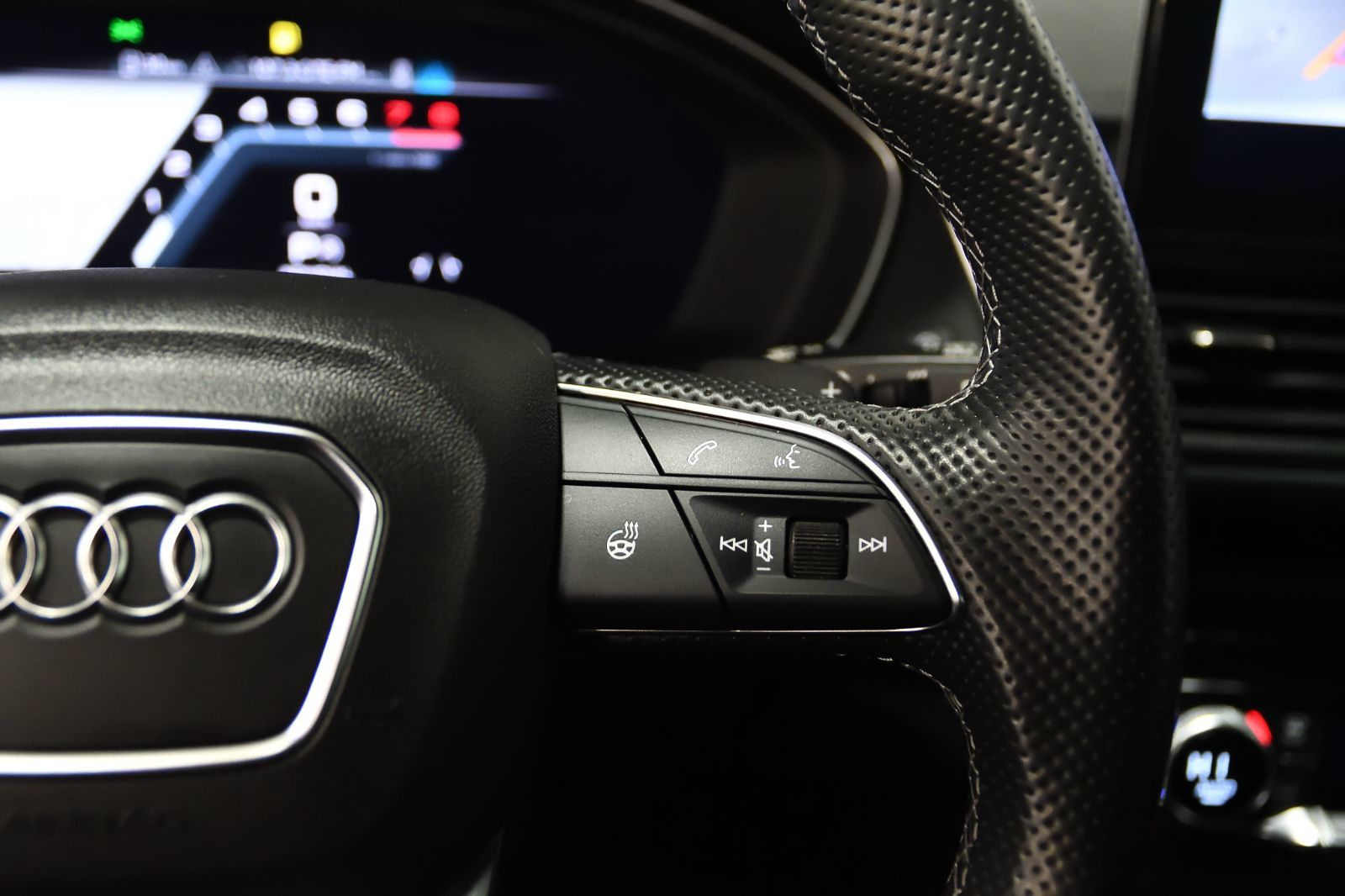 2022 Audi Q5 in St-Bruno, Quebec