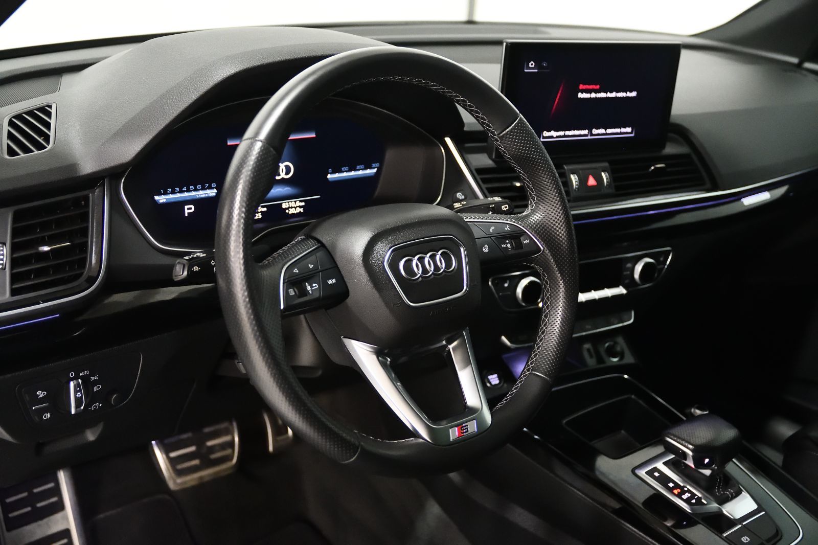 2022 Audi Q5 in St-Bruno, Quebec