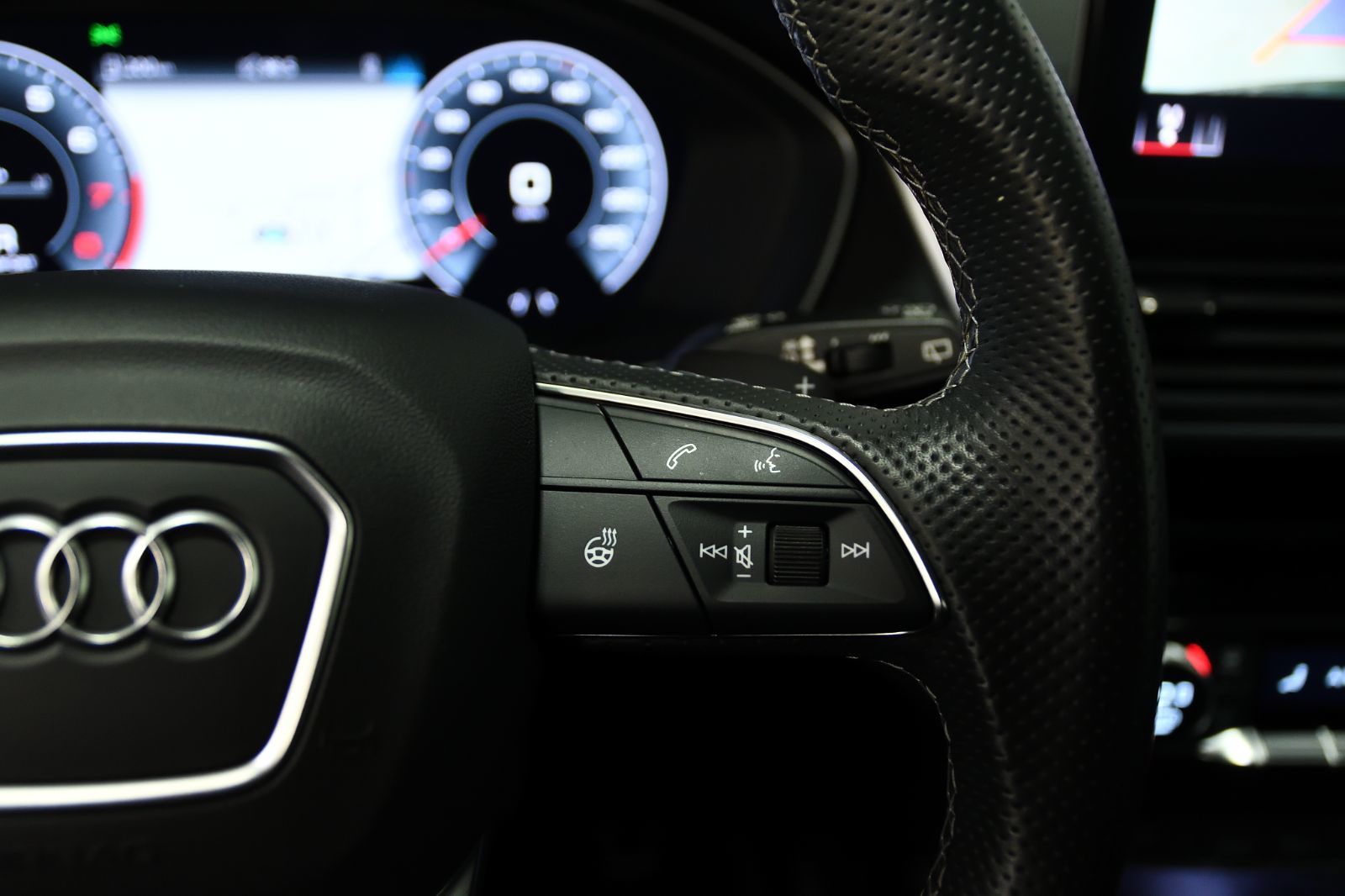 2022 Audi Q5 in St-Bruno, Quebec