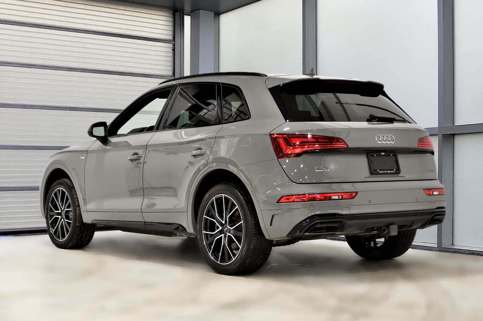 Audi Q5  2022 à St-Bruno, Québec