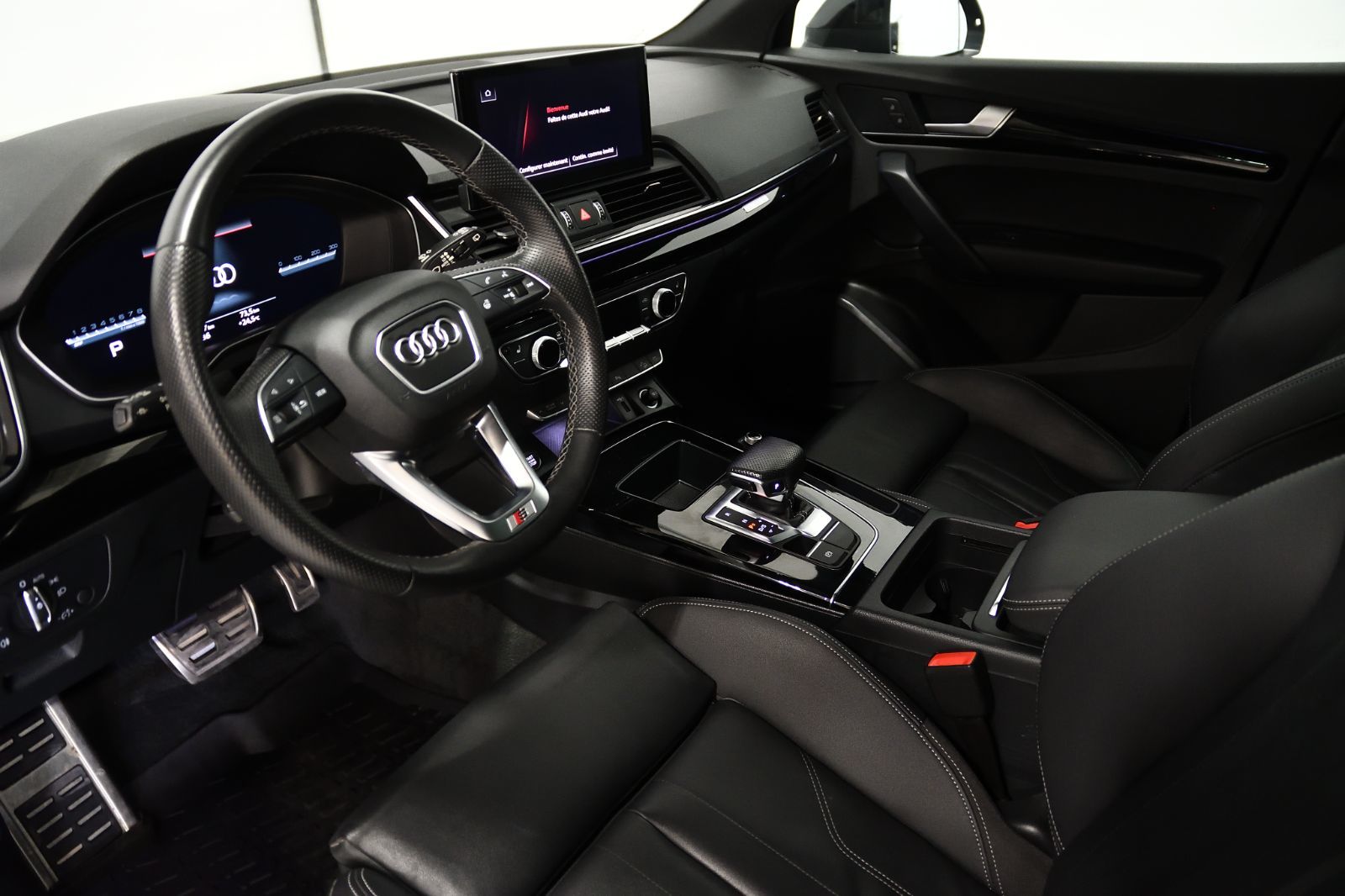 2022 Audi Q5 in St-Bruno, Quebec