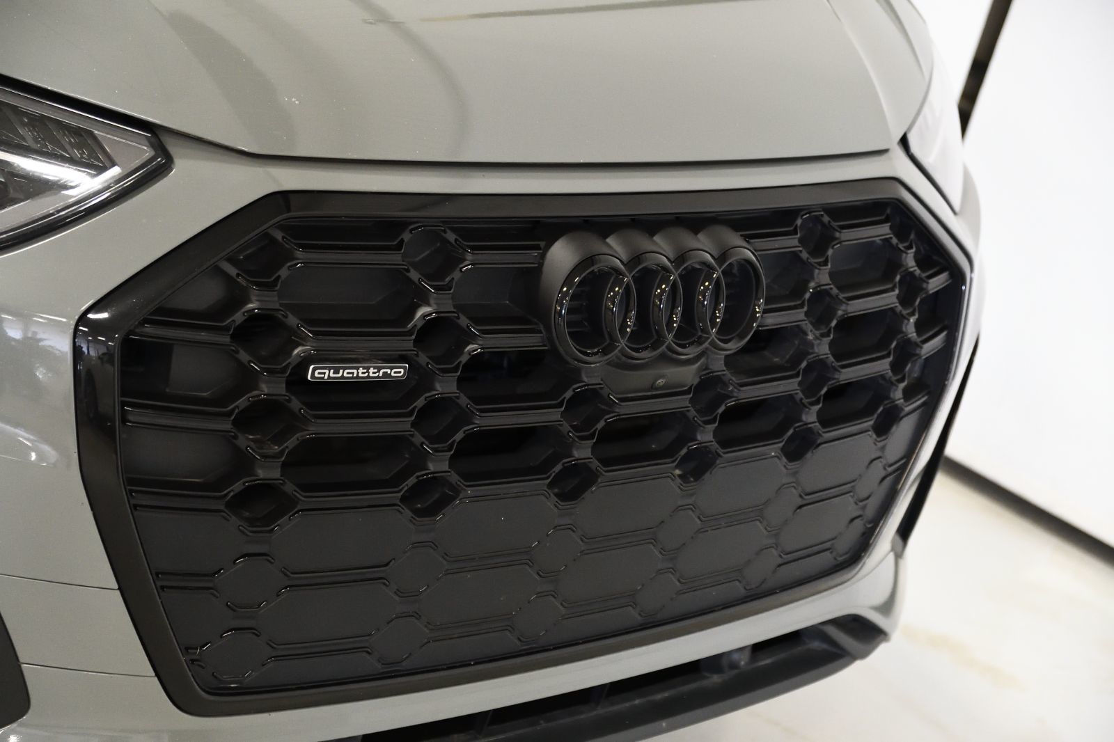 2022 Audi Q5 in St-Bruno, Quebec