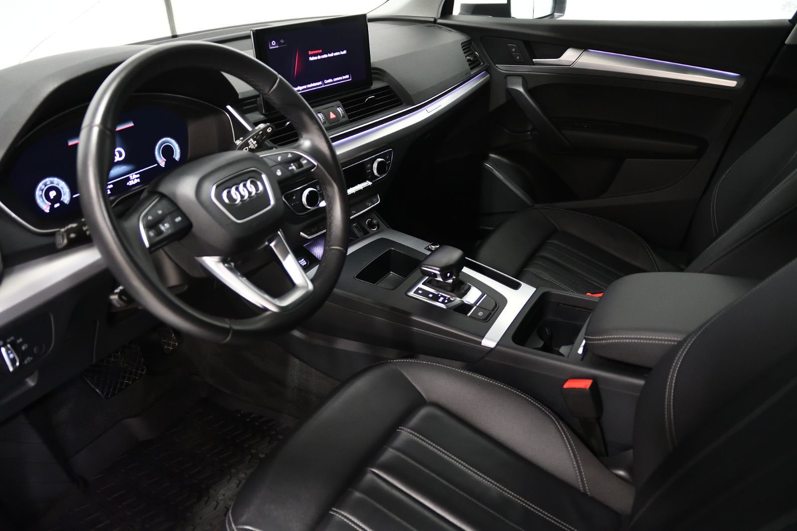 Audi Q5  2023 à St-Bruno, Québec