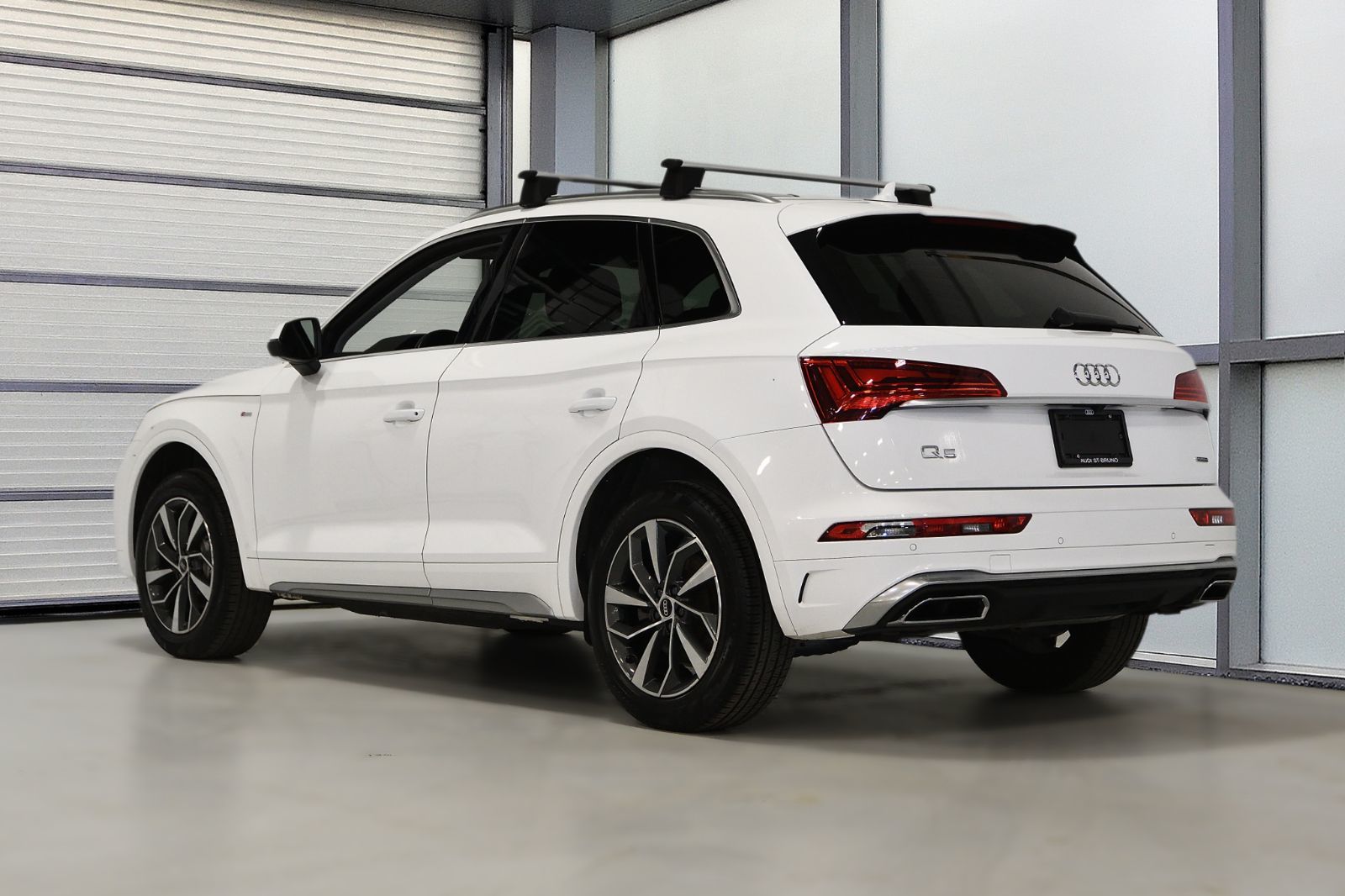 Audi Q5  2023 à St-Bruno, Québec