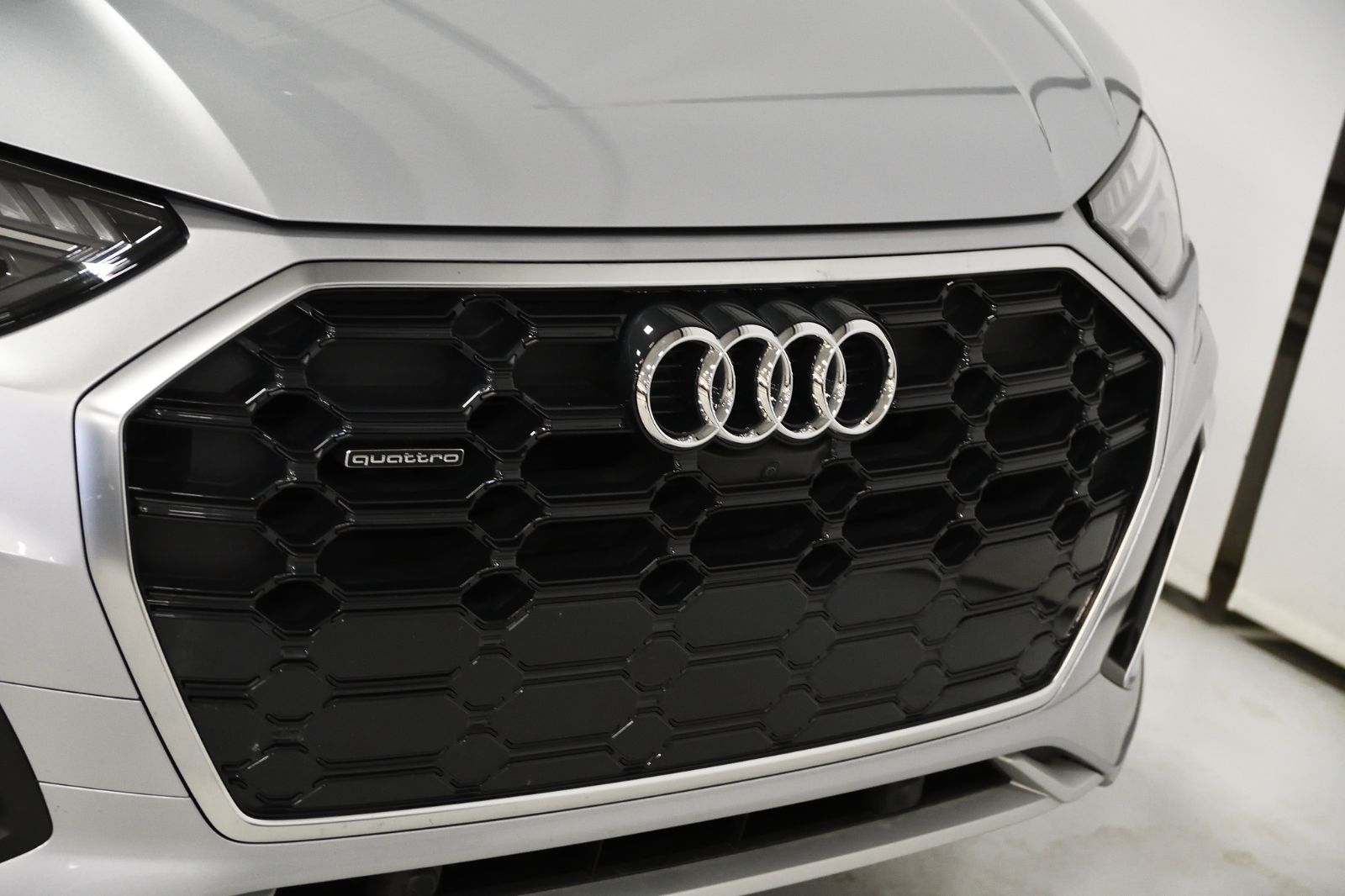 Audi Q5  2023 à St-Bruno, Québec