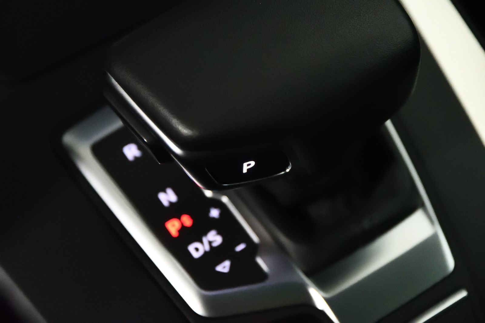 Audi Q5  2023 à St-Bruno, Québec