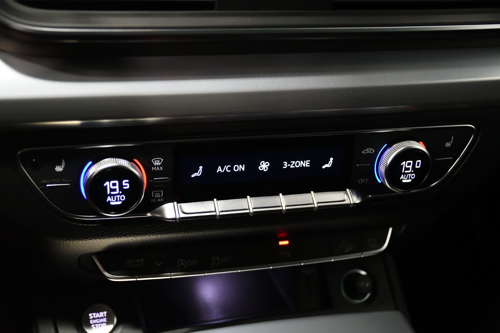 Audi Q5  2023 à St-Bruno, Québec