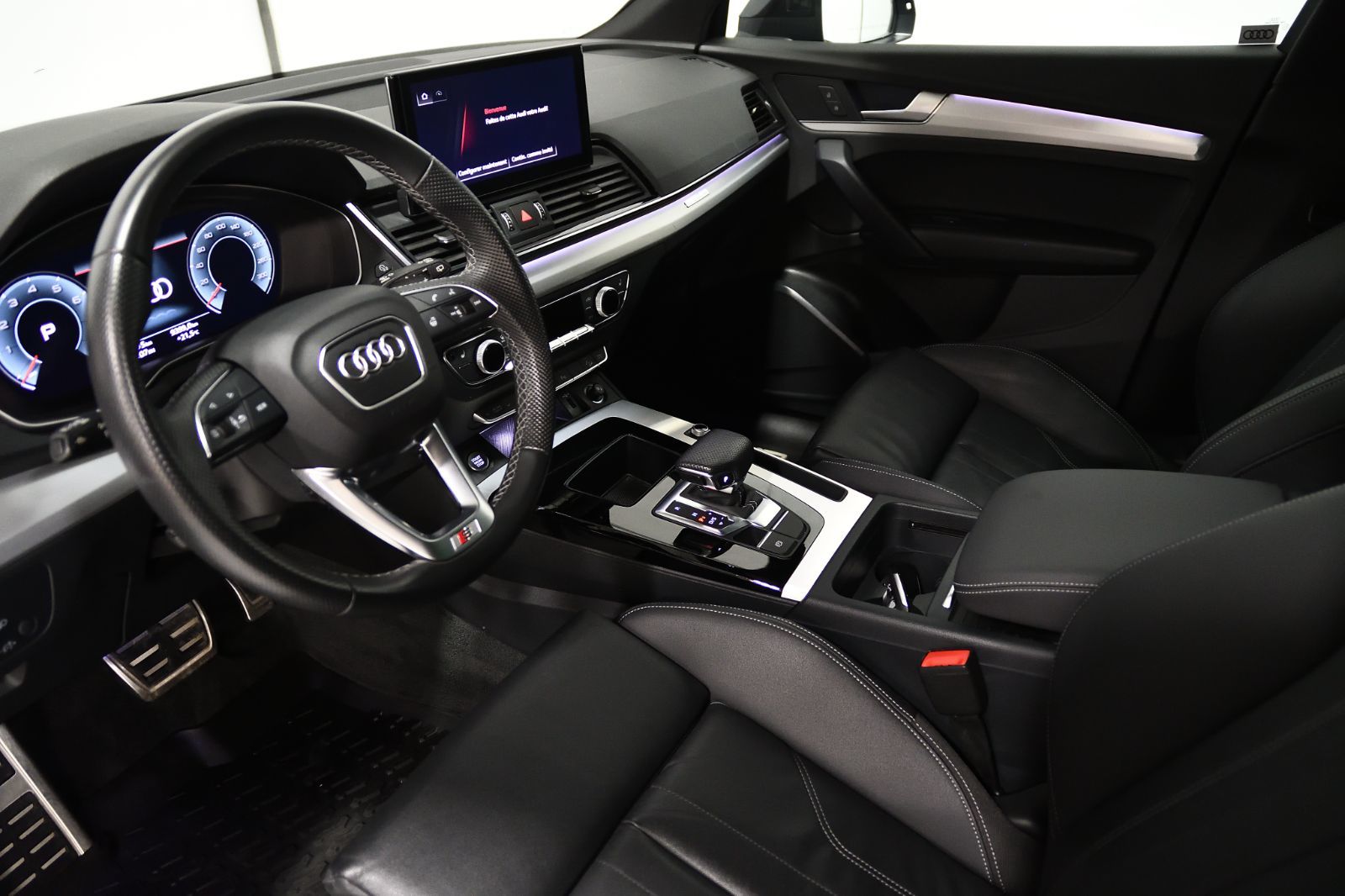 Audi Q5  2023 à St-Bruno, Québec