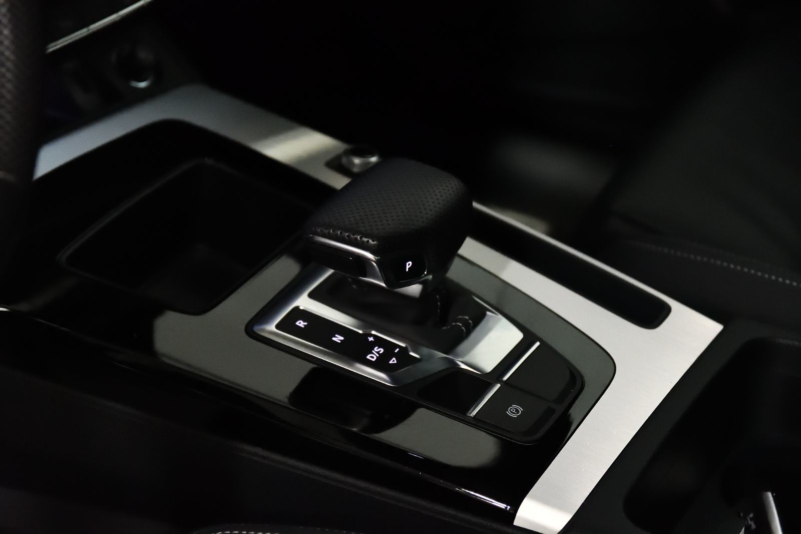 Audi Q5  2023 à St-Bruno, Québec