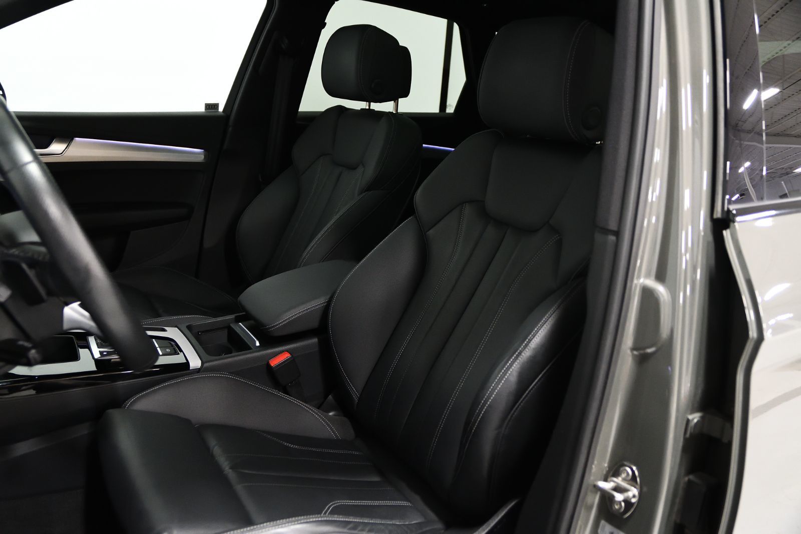 Audi Q5  2023 à St-Bruno, Québec