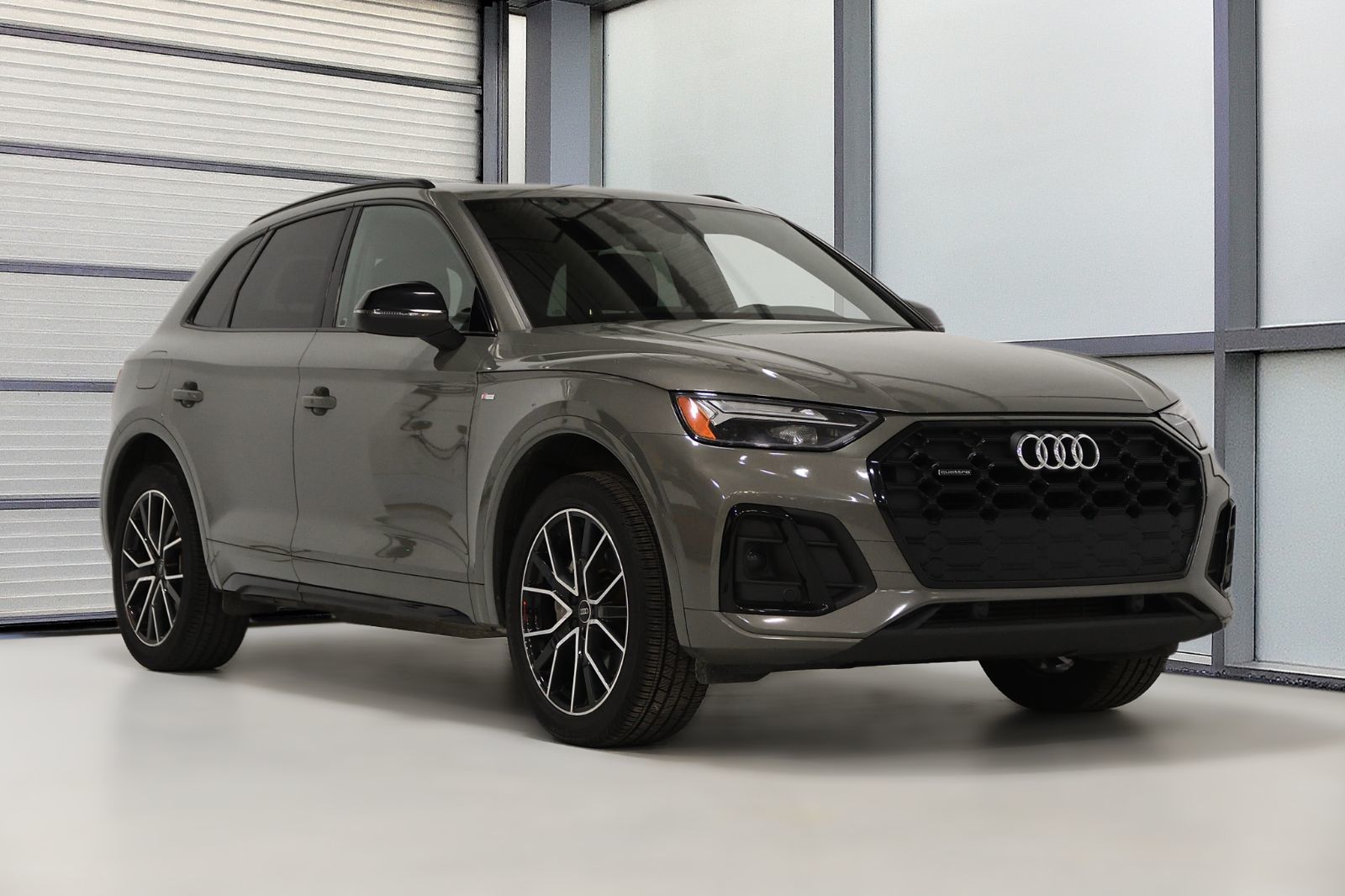 Audi Q5  2023 à St-Bruno, Québec