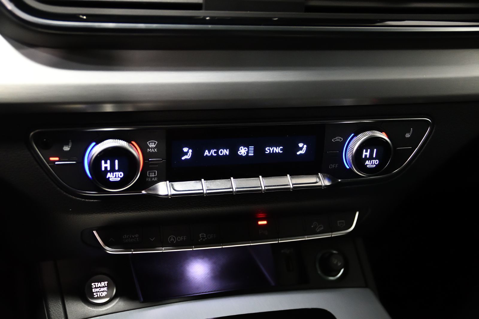 Audi Q5  2023 à St-Bruno, Québec