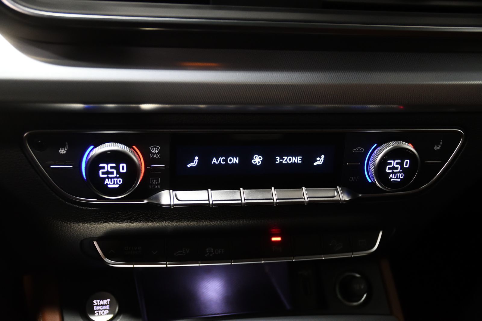 Audi Q5  2023 à St-Bruno, Québec