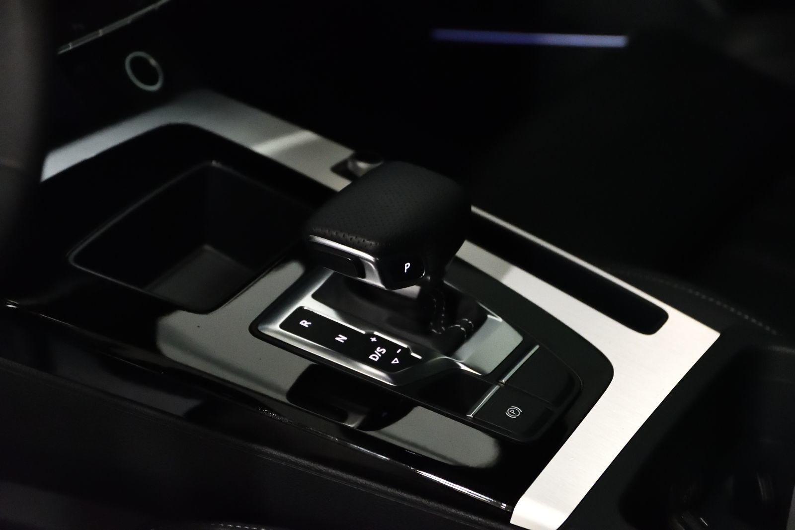 Audi Q5  2023 à St-Bruno, Québec