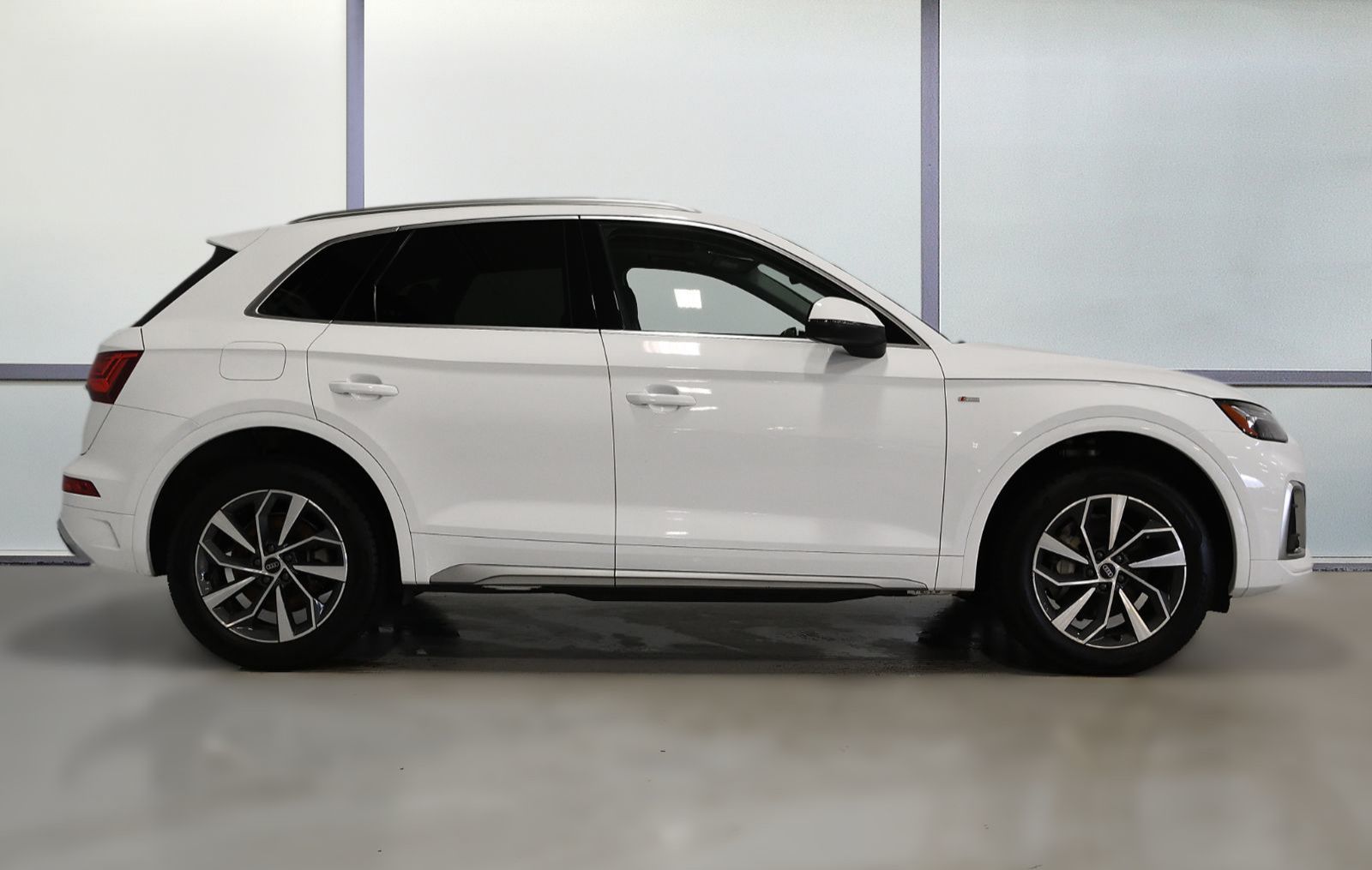 Audi Q5  2023 à St-Bruno, Québec