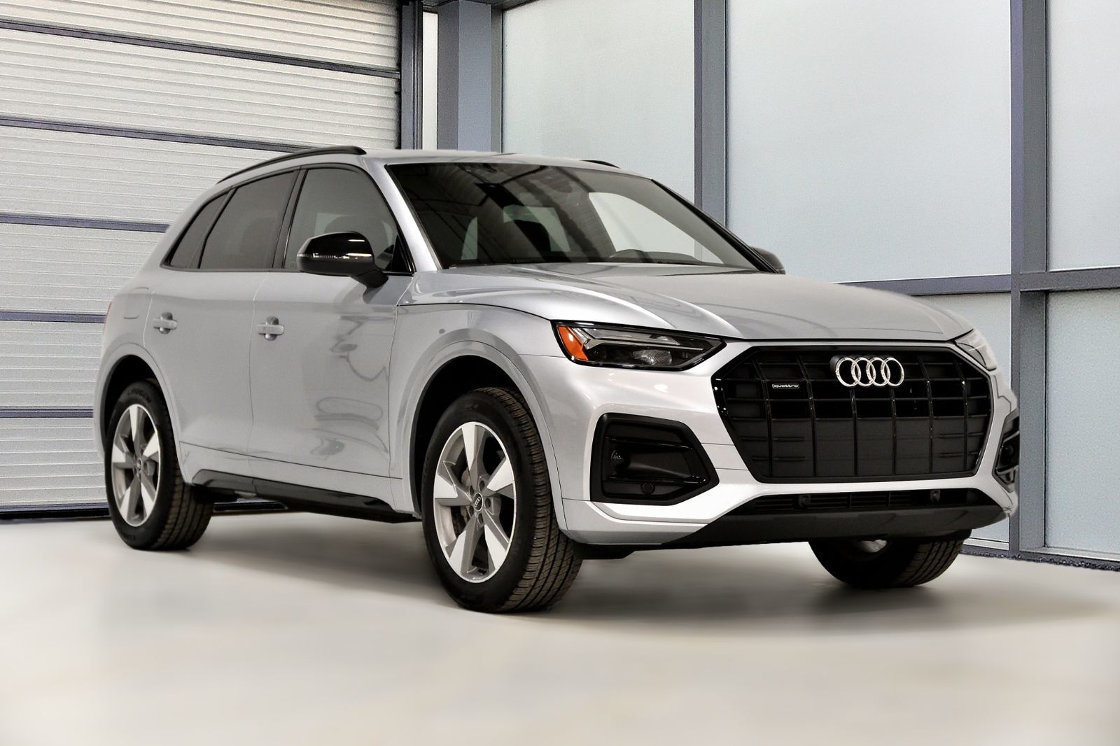 2023 Audi Q5 Komfort / Vorsprung / Carplay / Quattro /