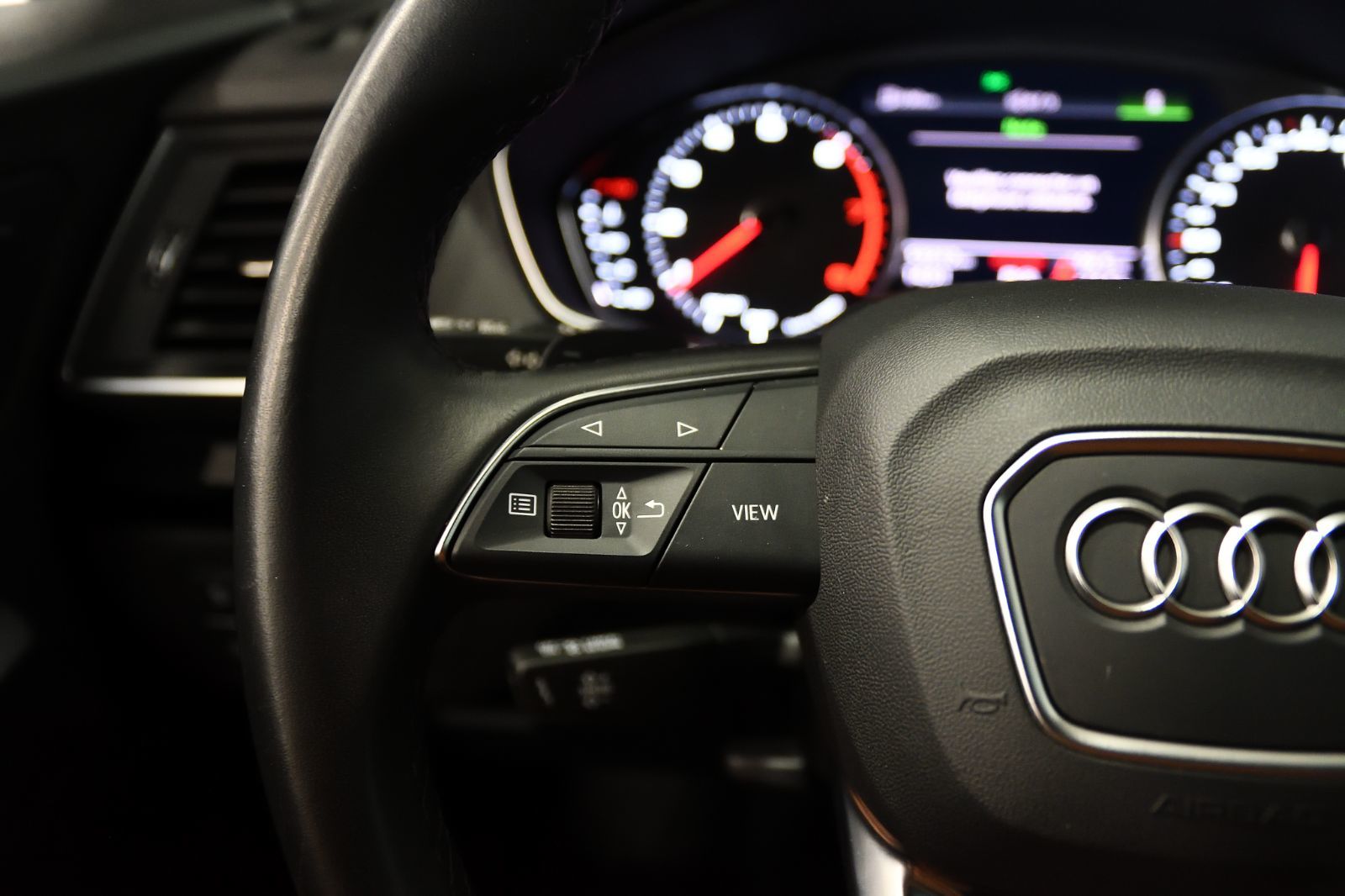 Audi Q5  2023 à St-Bruno, Québec