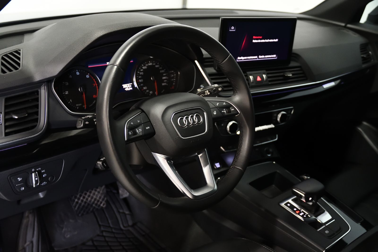 Audi Q5  2023 à St-Bruno, Québec