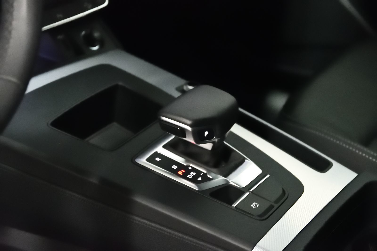 Audi Q5  2024 à St-Bruno, Québec