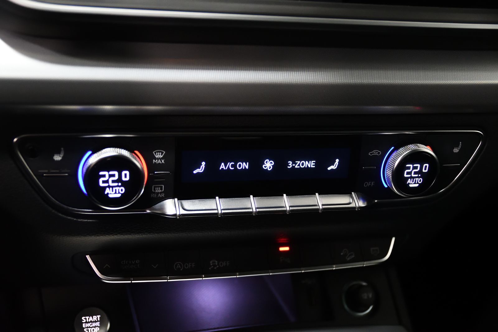 Audi Q5  2024 à St-Bruno, Québec