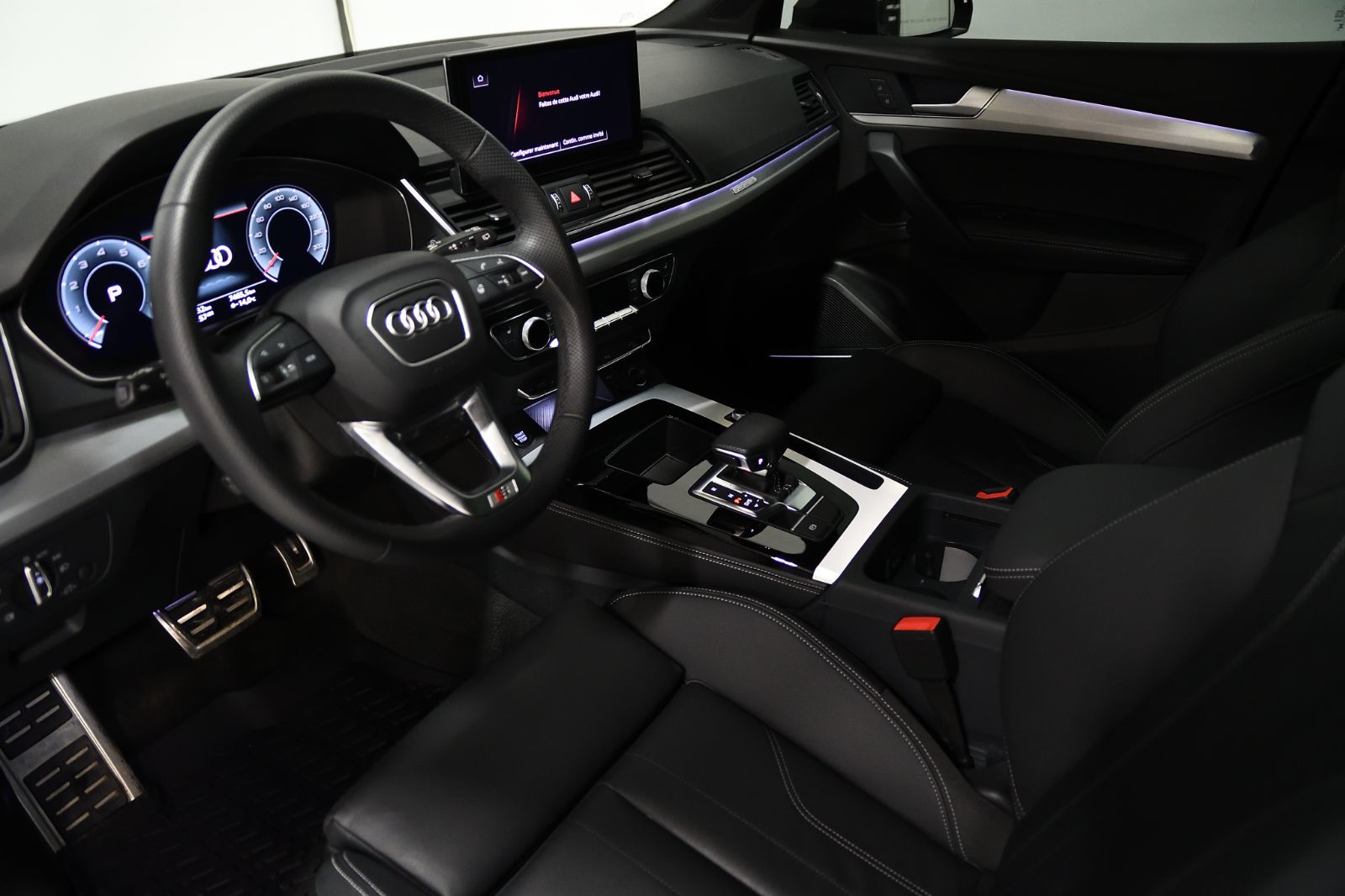 Audi Q5  2024 à St-Bruno, Québec