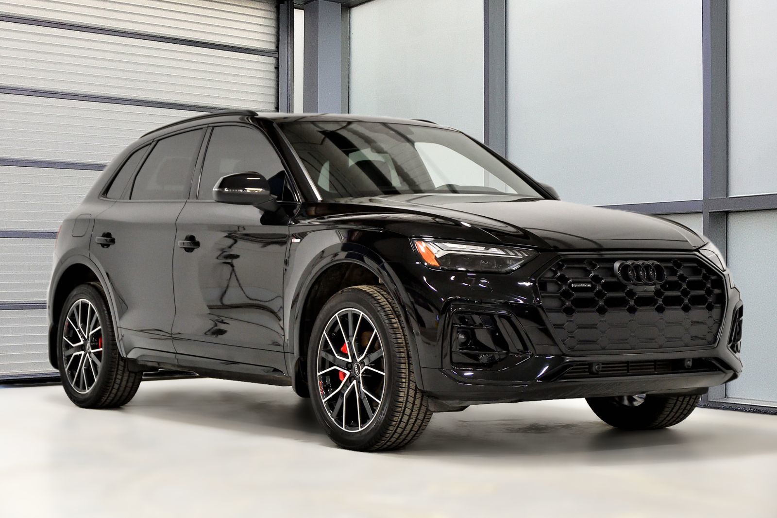 Audi Q5  2024 à St-Bruno, Québec