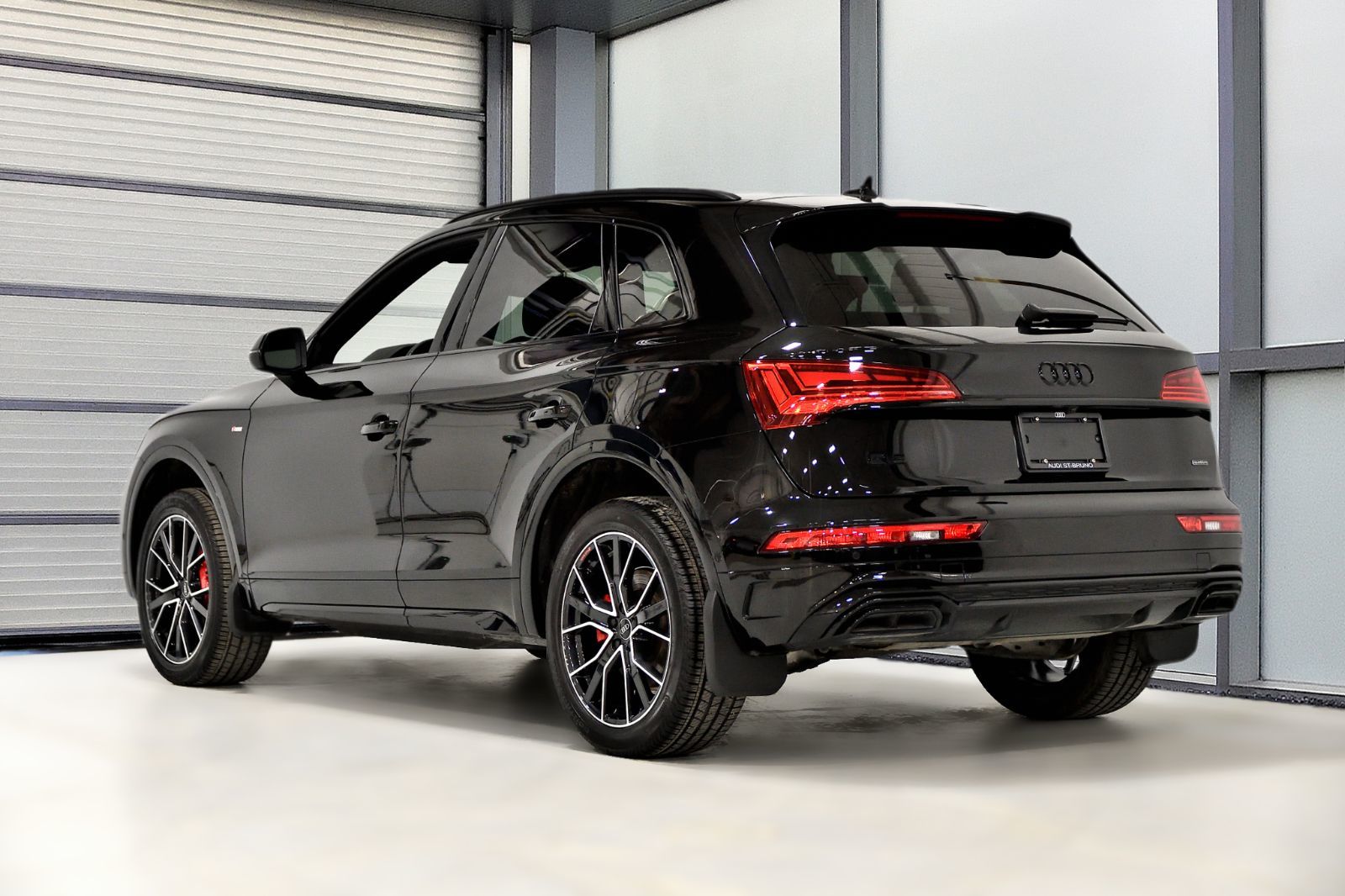 Audi Q5  2024 à St-Bruno, Québec