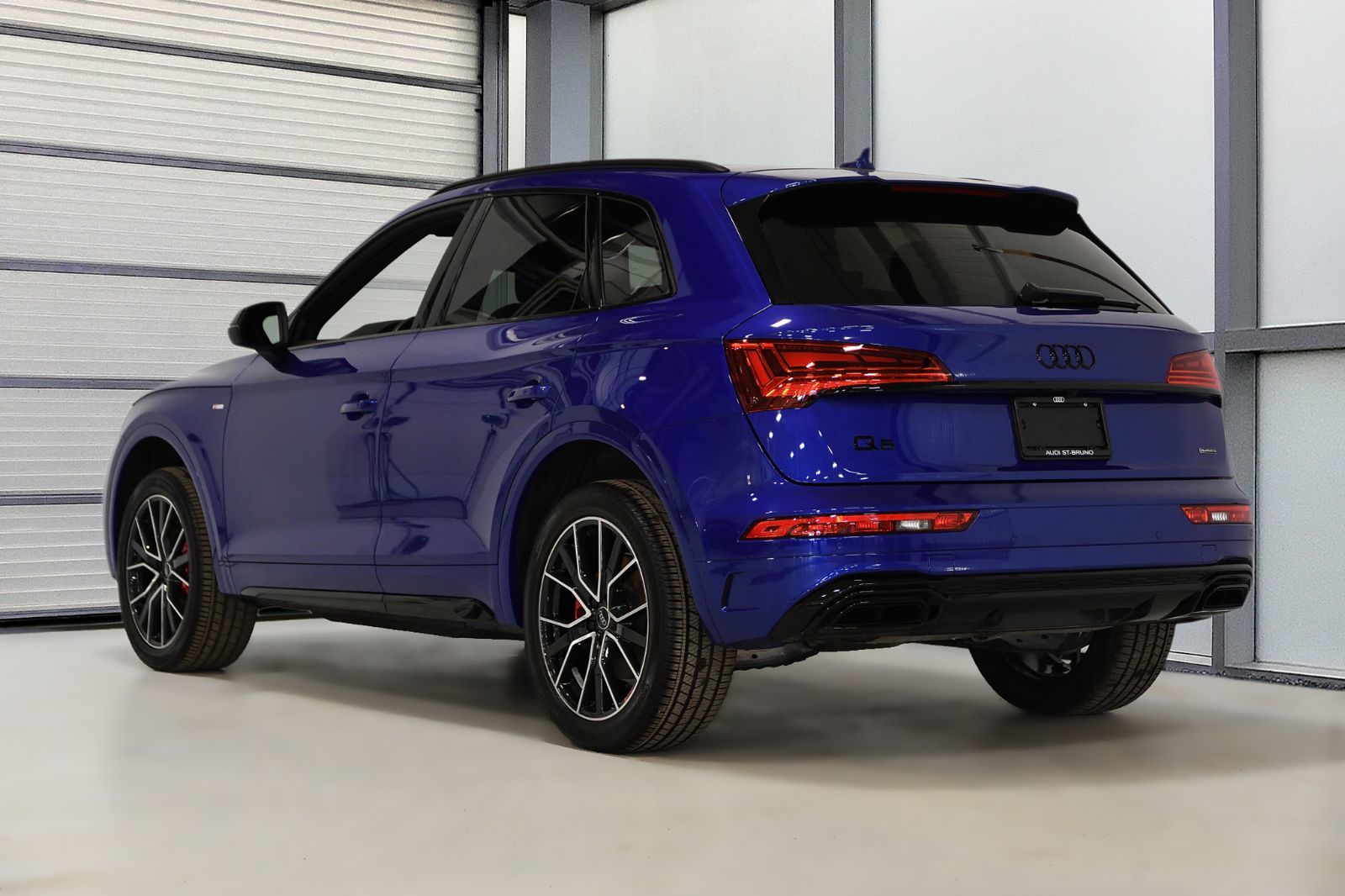 Audi Q5  2024 à St-Bruno, Québec