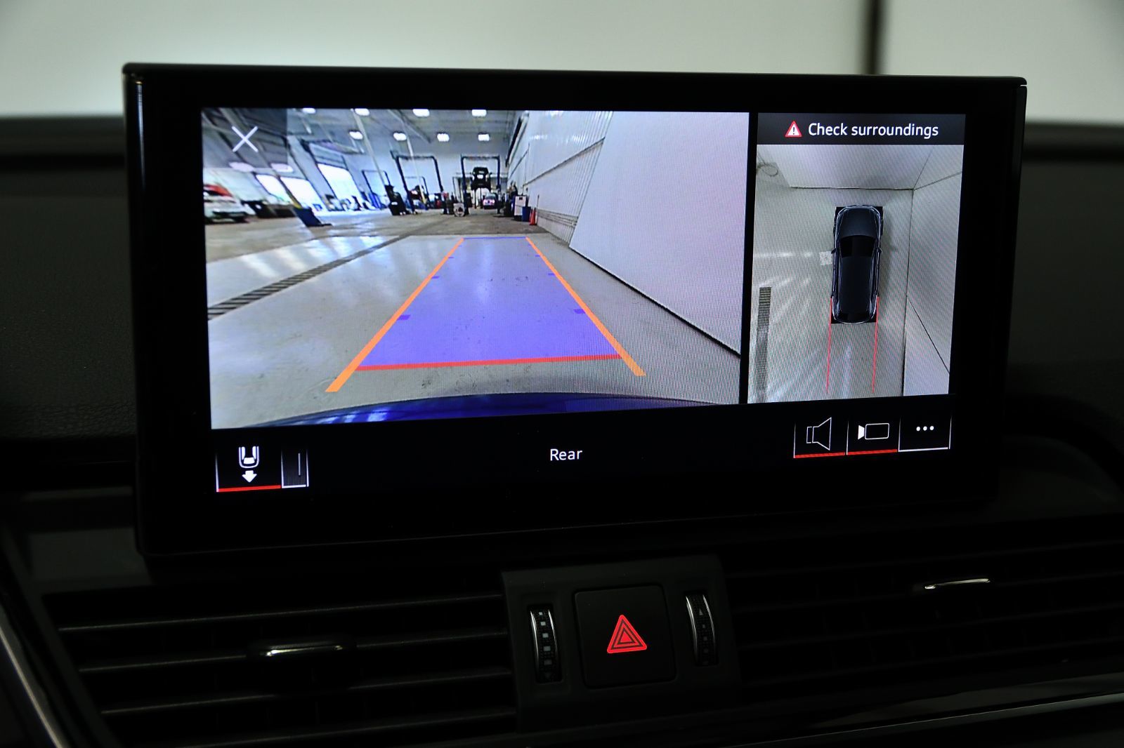 Audi Q5  2024 à St-Bruno, Québec