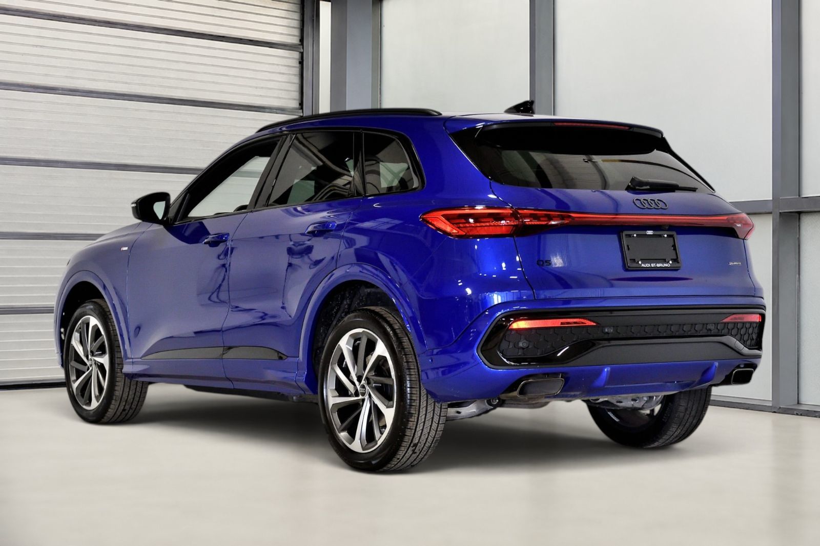 Audi Q5  2026 à St-Bruno, Québec
