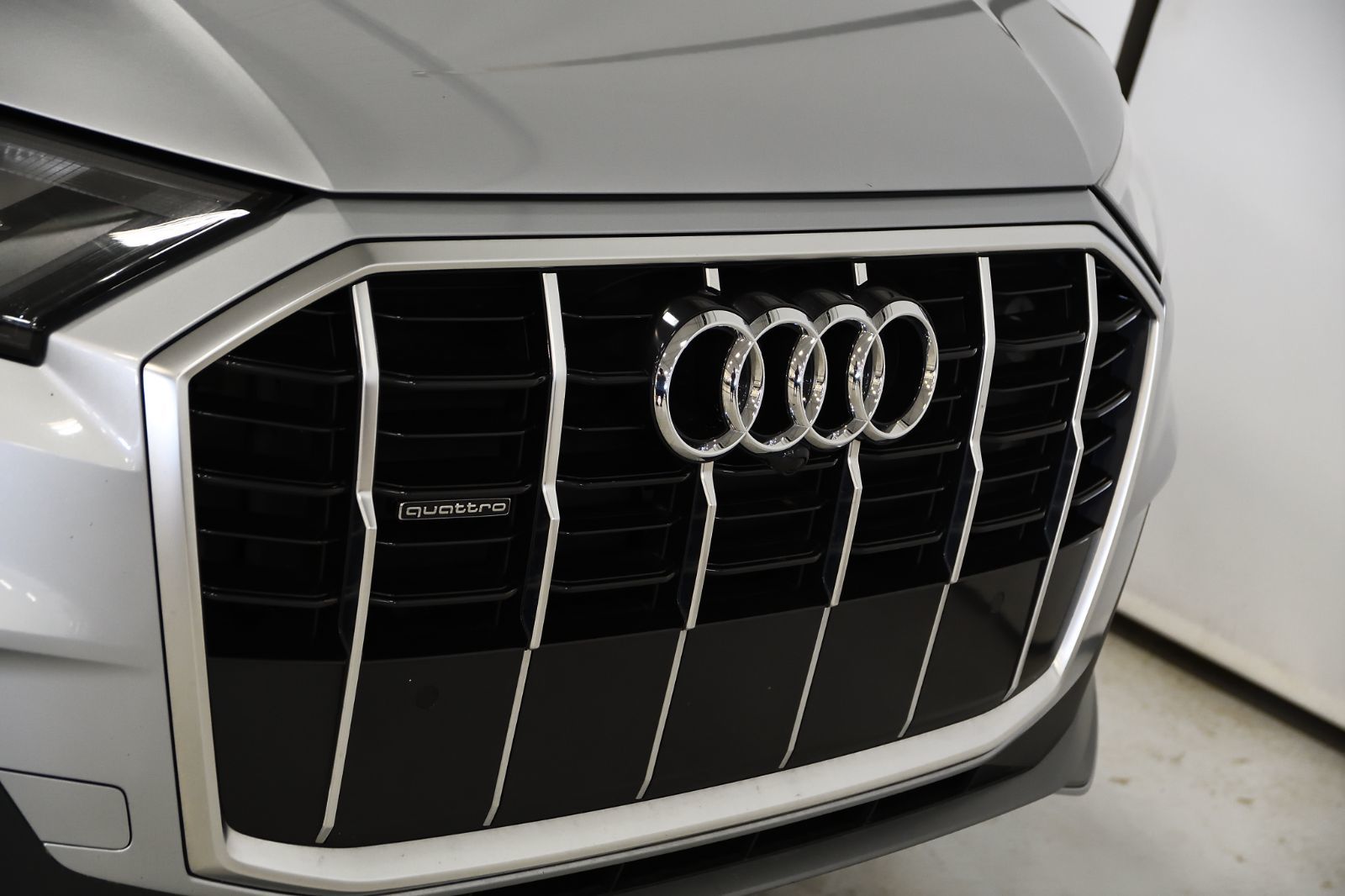 Audi Q7  2021 à St-Bruno, Québec