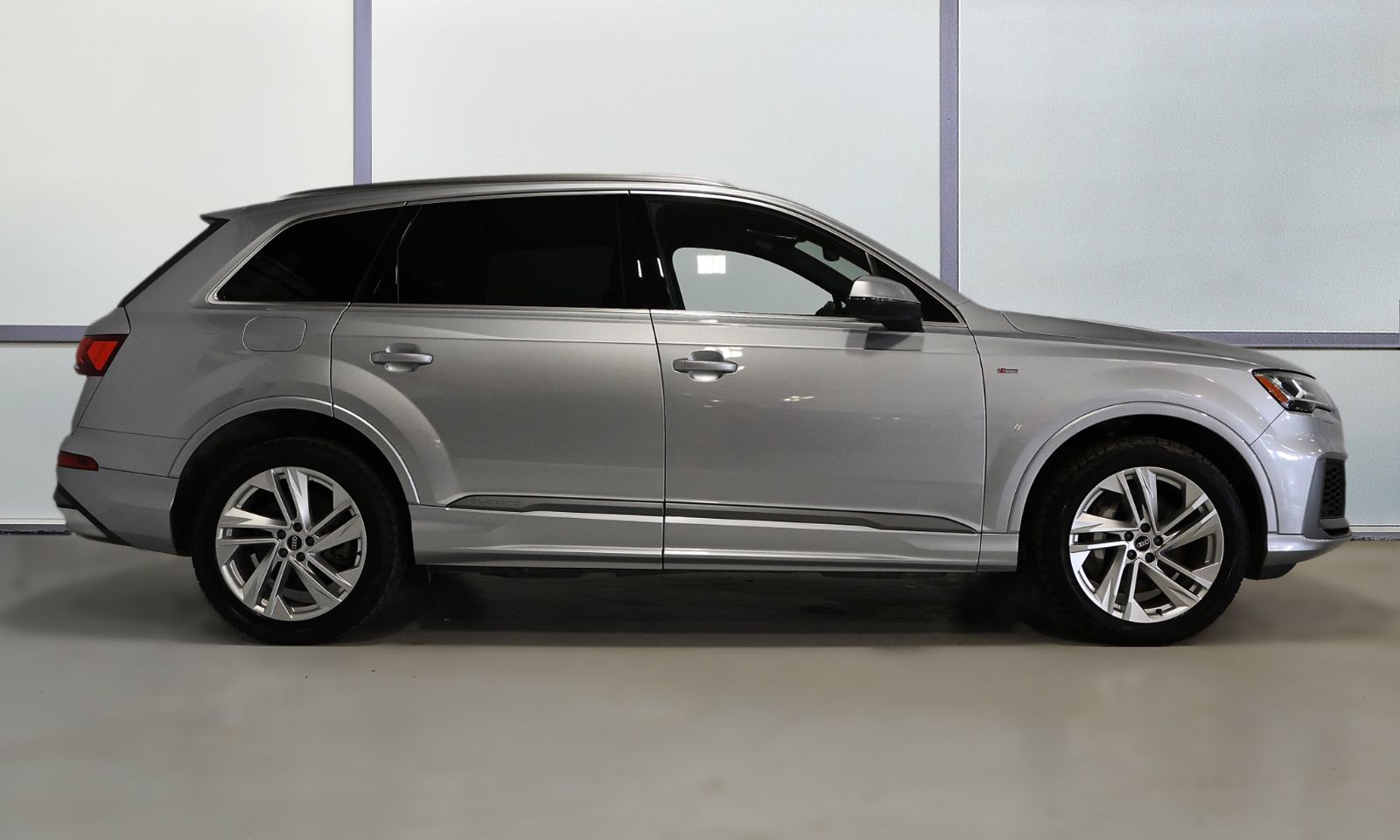 Audi Q7  2021 à St-Bruno, Québec