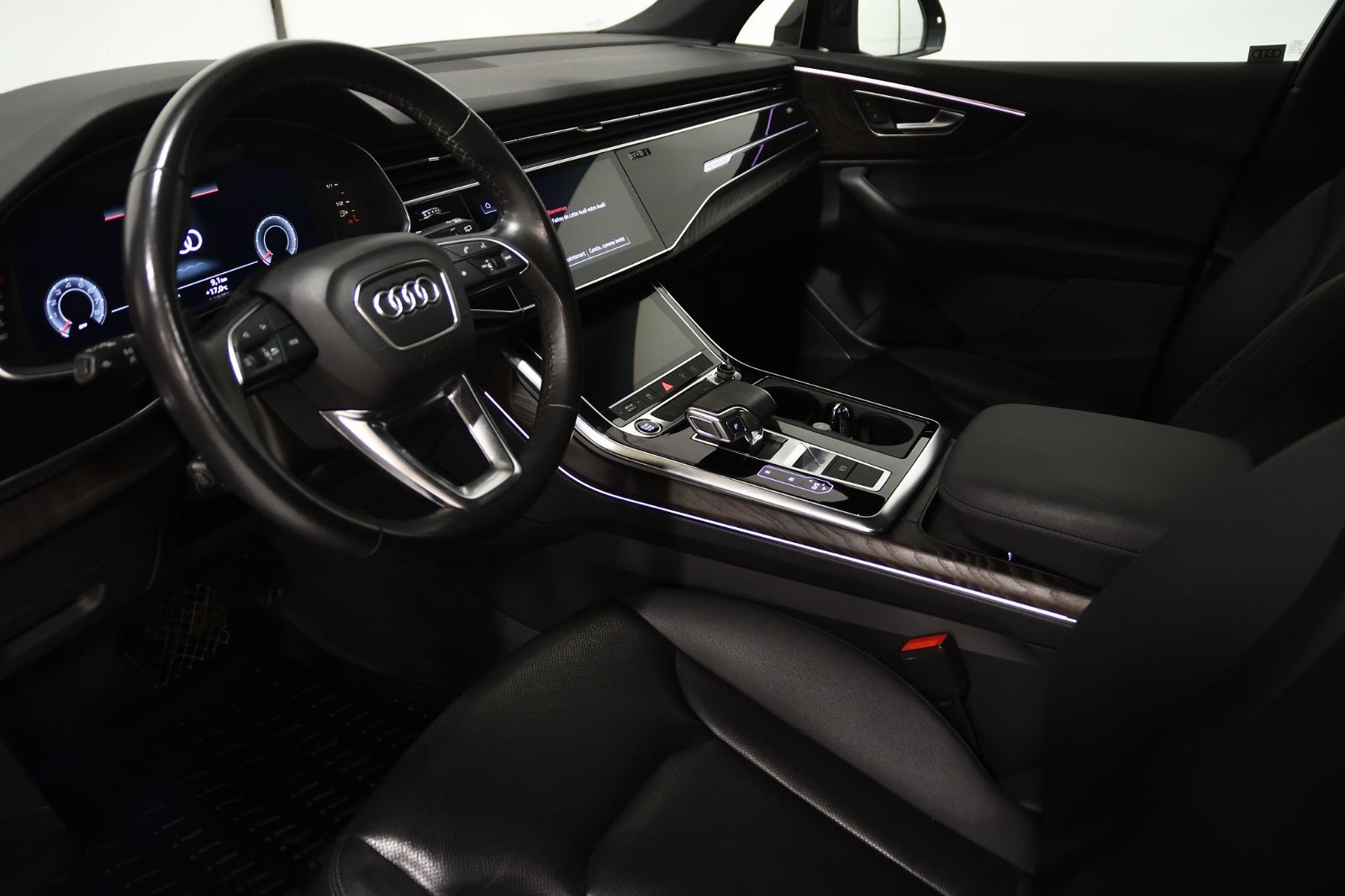 Audi Q7  2022 à St-Bruno, Québec