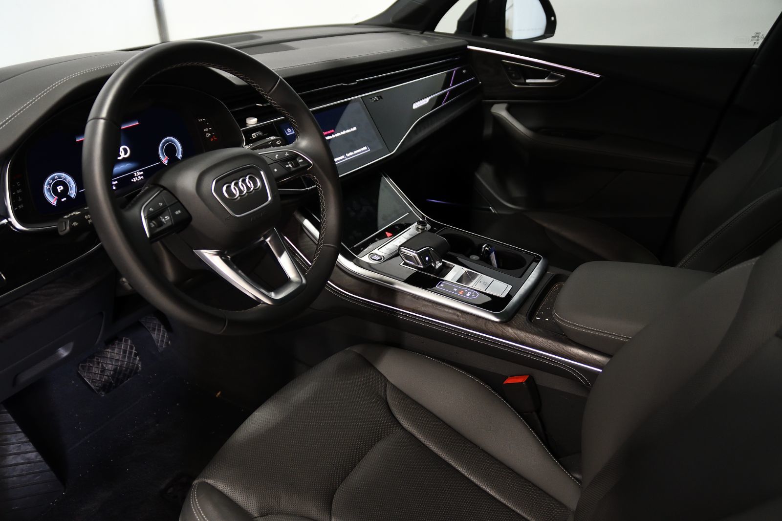 Audi Q7  2025 à St-Bruno, Québec