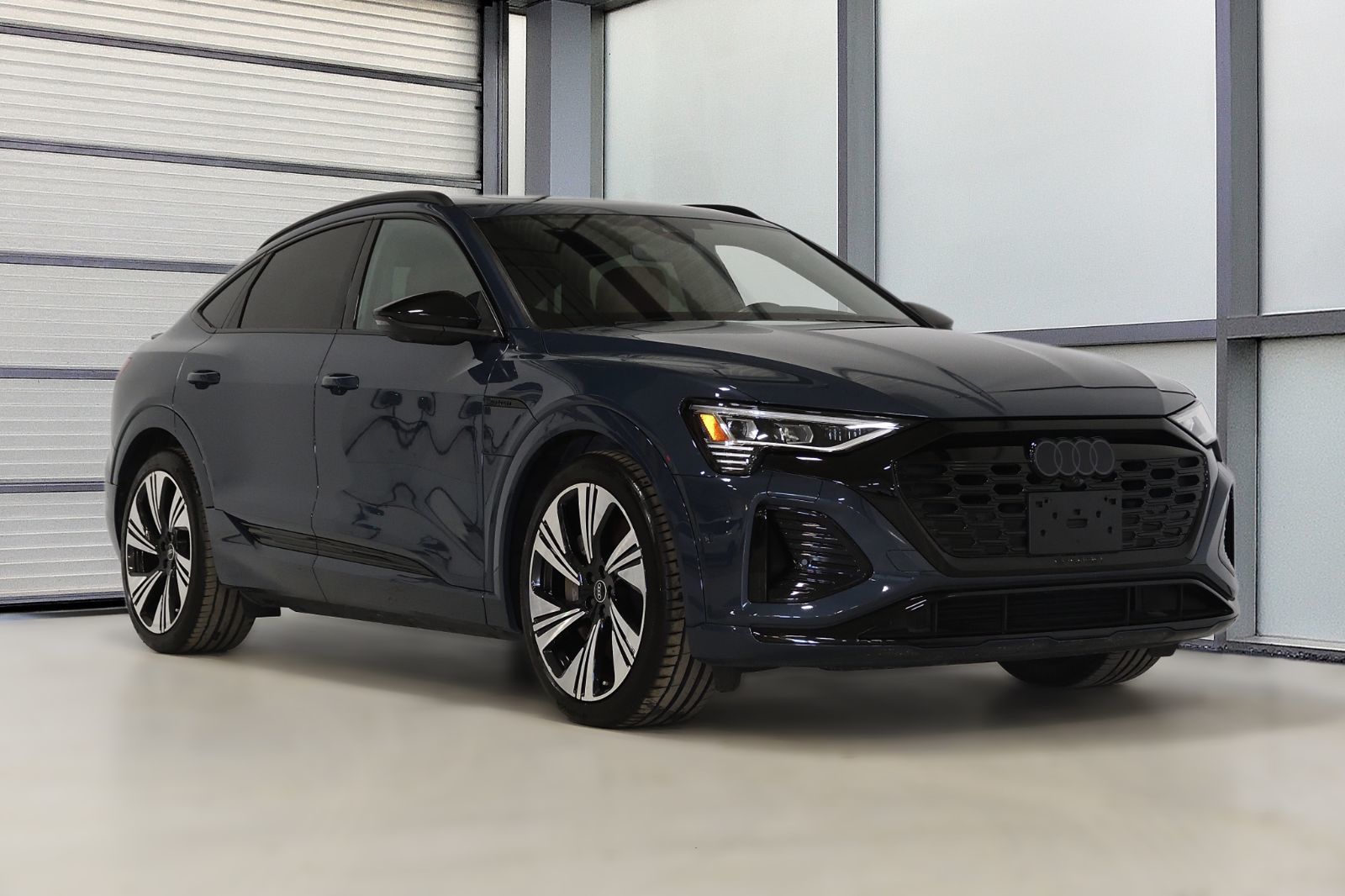 2024 Audi Q8 e-tron Sportback in St-Bruno, Quebec